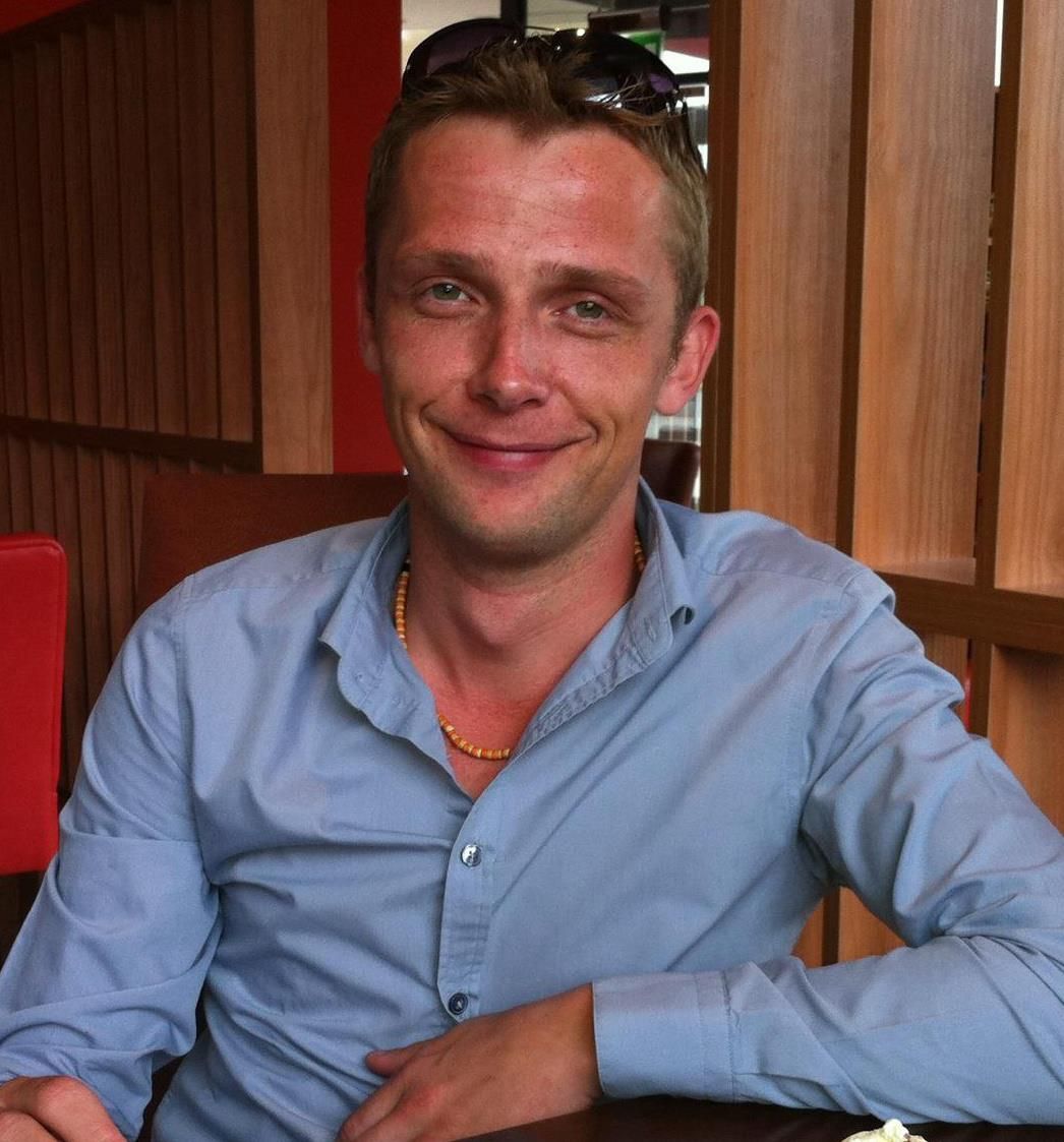 Radu, 29 ani