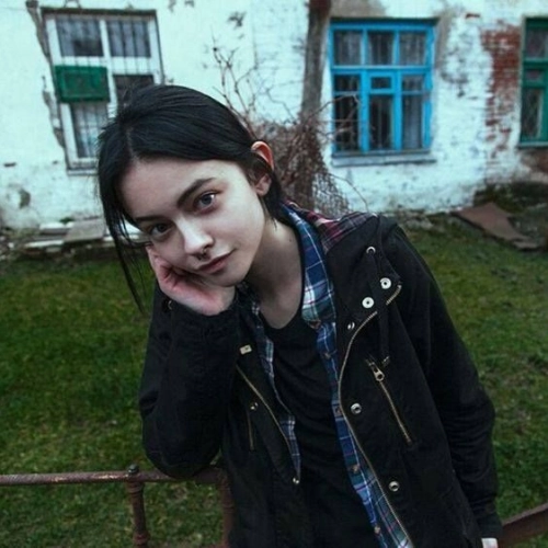 Raluca, 29 ani